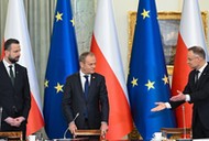 Prezydent Andrzej Duda, premier Donald Tusk i wicepremier Władysław Kosiniak-Kamysz na posiedzeniu Rady Gabinetowej.