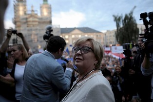 Mazurek: Zobaczymy, co zrobi prezydent. W naszej ocenie Gersdorf jest w stanie spoczynku