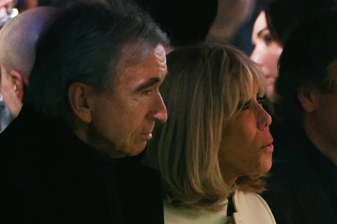 Bernar Arno i Brižit Makron