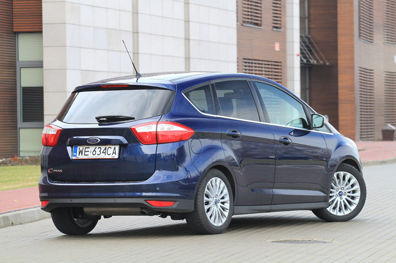 Ford C-Max 1.6 Ecoboost: szybki, ale czy praktyczny?