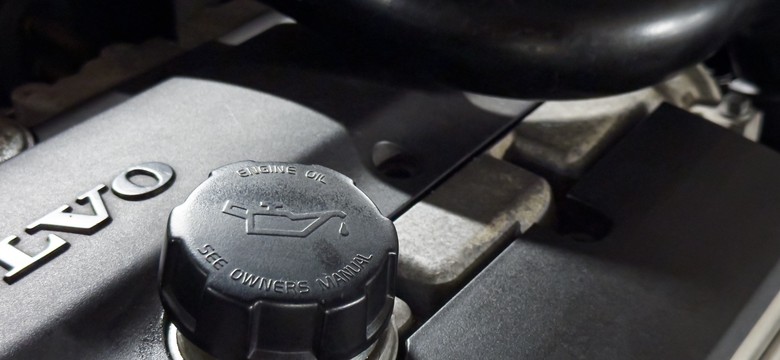 Szkodliwy samochodowy mit pokutuje. Dawniej zalecali tak mechanicy