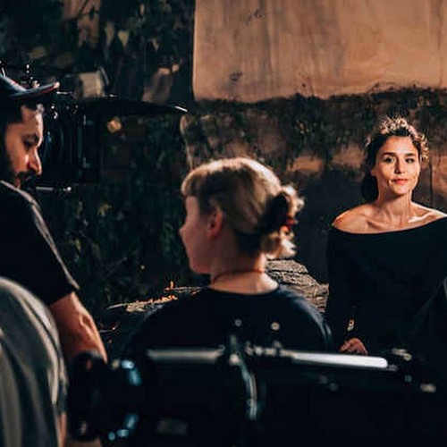 Jessie Ware w teledysku do najnowszego singla 'Say You Love Me'