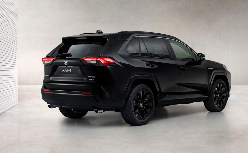 Toyota RAV4 Hybrid Black Edition