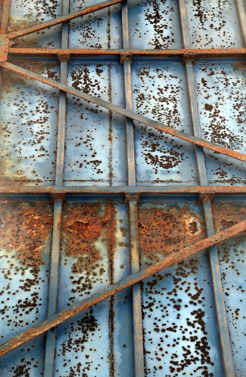 Pasarela kod škole Branislav Nušić izgleda ovako