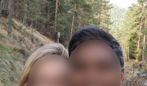Jelena i njen suprug Viš Đ.