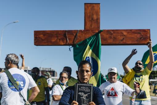 Demonstracja poparcia dla prezydenta Jaira Bolsonaro w stolicy kraju Brasílii, 21 czerwca 2020 r.