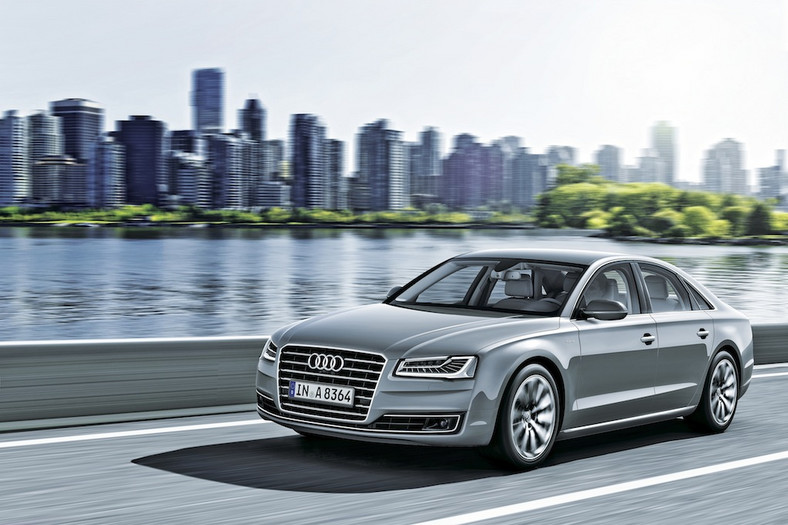 Hybrydowe Audi A8