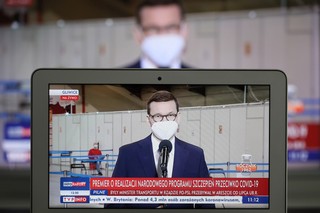 Morawiecki: Presja na producentów ma sens. 50 milionów dawek Pfizera dotrze do UE w II kwartale