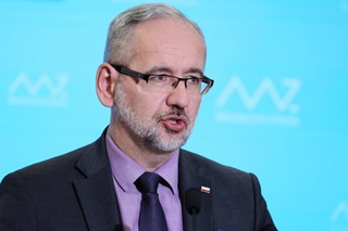 Niedzielski: Kwarantanna dla przyjeżdżających z krajów, gdzie odnotowano mutację Omikron