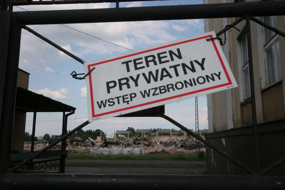 OSTRÓW WIELKOPOLSKI FABRYKA WAGON RUINY