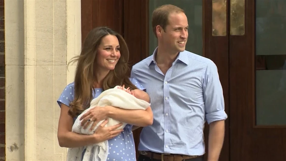 Kejt i Vilijam sa princezom Šarlot