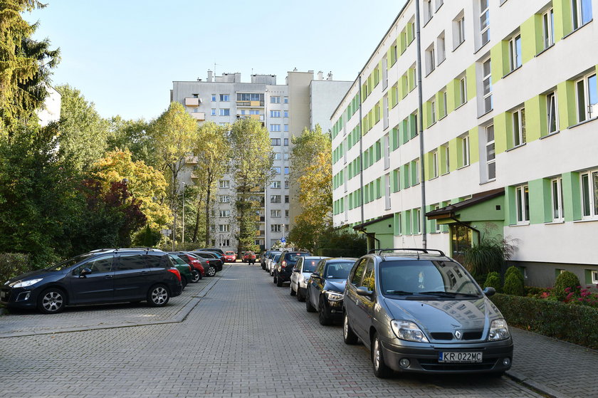 Osiedle Podwawelskie. Tu mieszkańcy wieczorem nie mogą prać czy odkurzać.