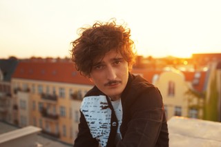 Hemingway i Podsiadło pierwszymi polskimi artystami, którzy wyprzedali Narodowy. Koncert w sobotę