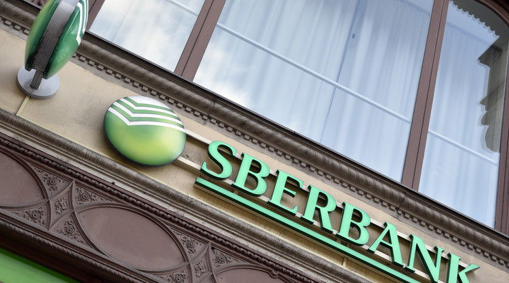Hiába utaltak, a Sberbank volt ügyfelei nem tudnak a pénzükhöz jutni. / Fotó: MTVA/Bizományosi: Róka László