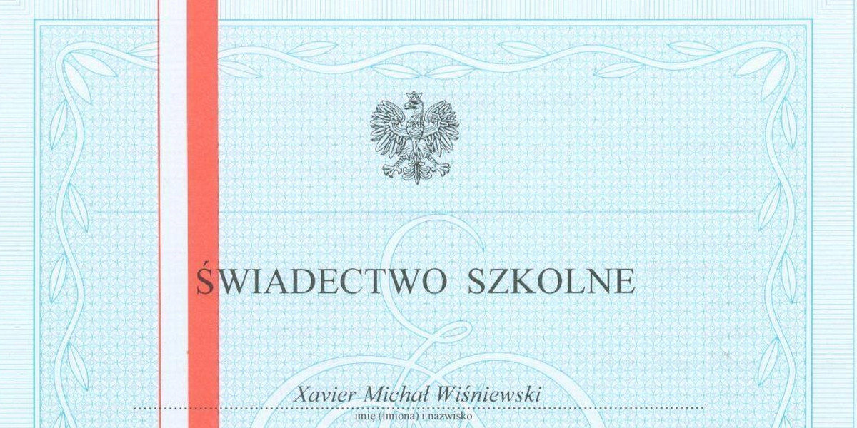 Michał Wiśniewski pokazał świadectwa dzieci