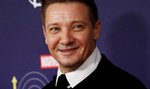 Jeremy Renner po wypadku jeździ na wózku. "To prawdziwy cud"