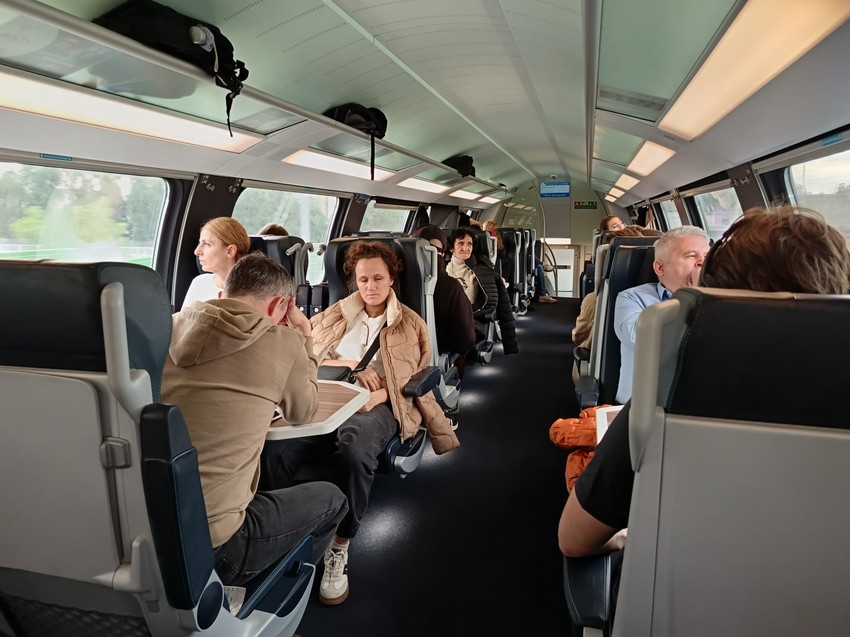 Dok zadremaju, putnici već stižu do Novog Sada, Beograda ili Subotice i drugih manjih mesta na trasi