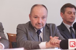 W PKO BP mocniejszy nadzór polityczny