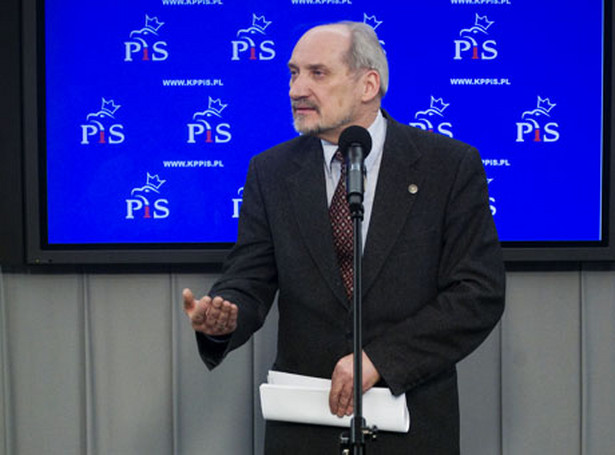 Macierewicz musi przeprosić TVN