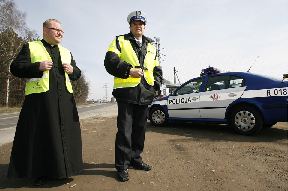 ZAWIERCIE TRZEŹWOŚĆ NA DRODZE POLICJA KSIĄDZ