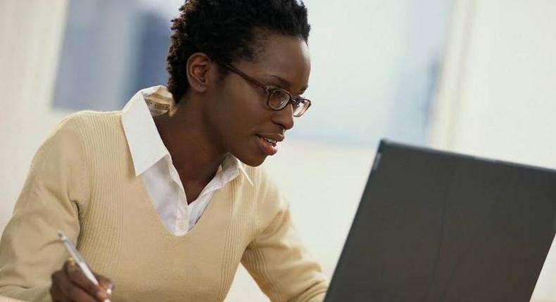 Why should online learning be promoted in Africa?