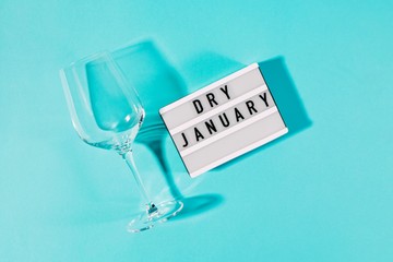 Száraz január - ezért nem tanácsolják mindenkinek a alkoholmentes hónapot az orvosok