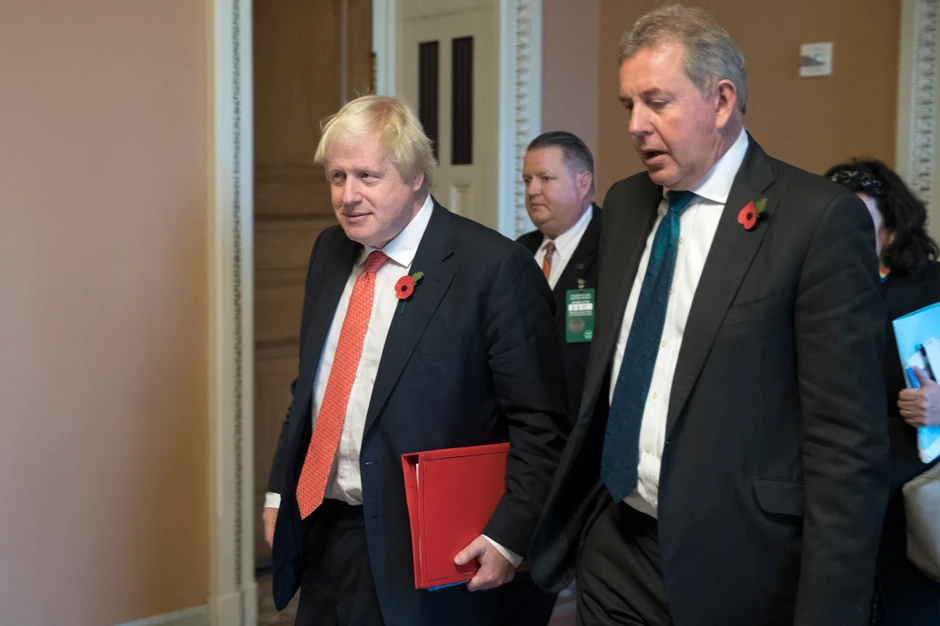 Bivši ambasador Velike Britanije u SAD Kim Derok s Borisom Džonsonom