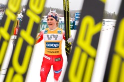 PŚ w biegach: Johaug zdeklasowała rywalki w Trondheim [WYNIKI i KLASYFIKACJA]