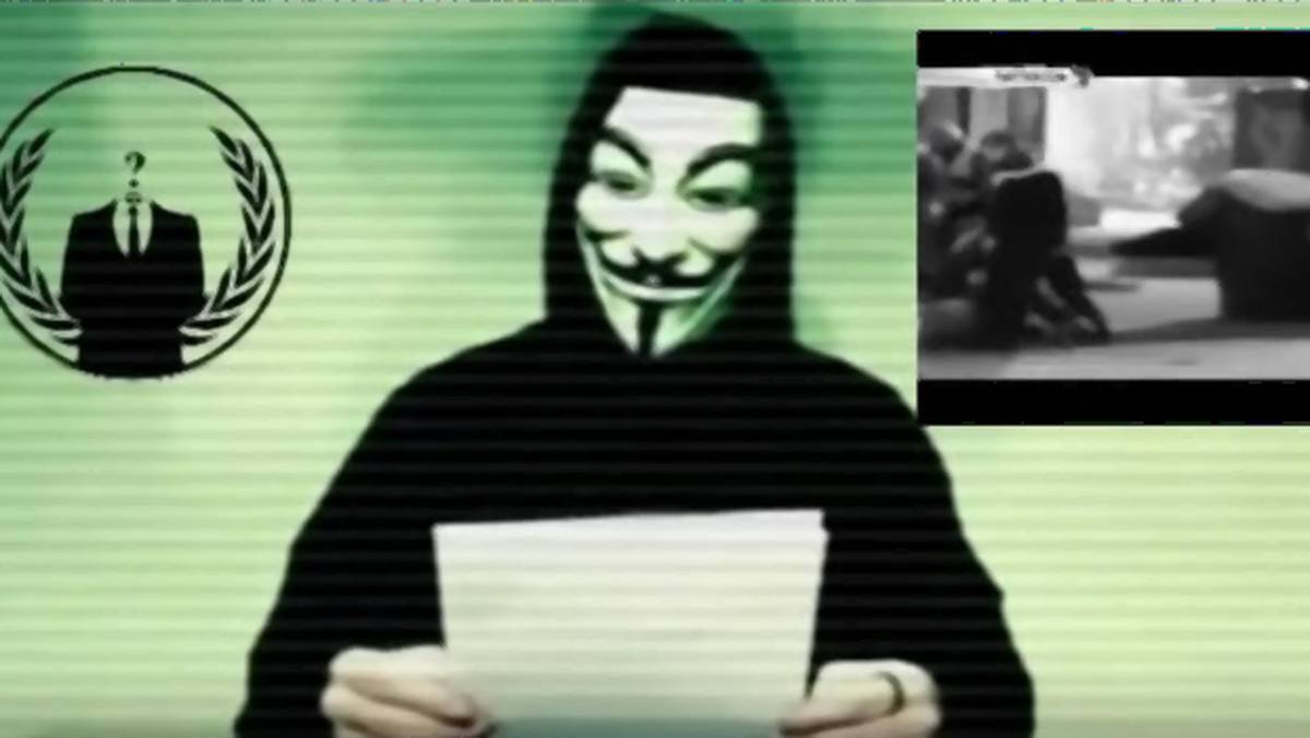 Haker spędził ostatnie tygodnie na podmienianiu twitterowych kont ISIS na… zawartość dla dorosłych