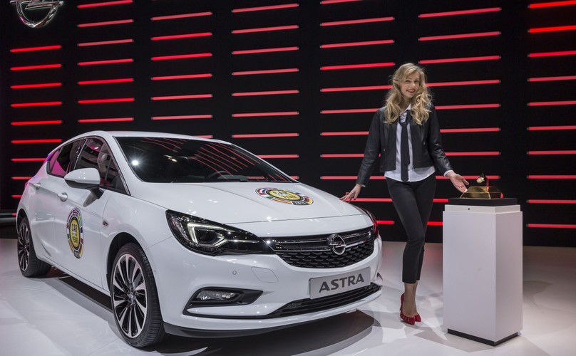 Opel astra - Car of the Year 2016