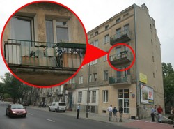 Dziewczynka wypadła z drugiego piętra