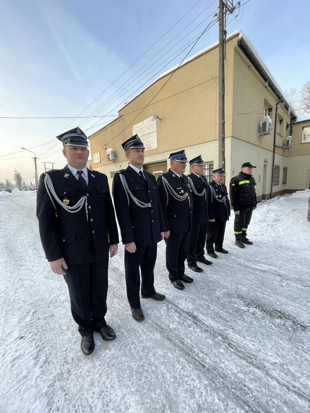 Nowy ratowniczo-rozpoznawczy samochód pożarniczy dla OSP Góra - 19.12.2022 - autor: UG Miedźna