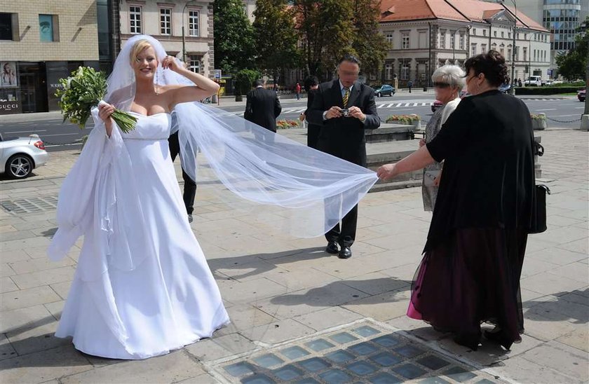 Uczestniczka "Top model" bierze ślub