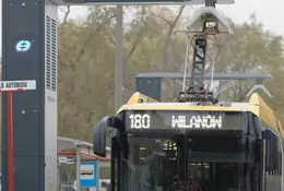 Zepsuty autobus zablokował prezydenta Andrzeja Dudę. Jak to się stało?