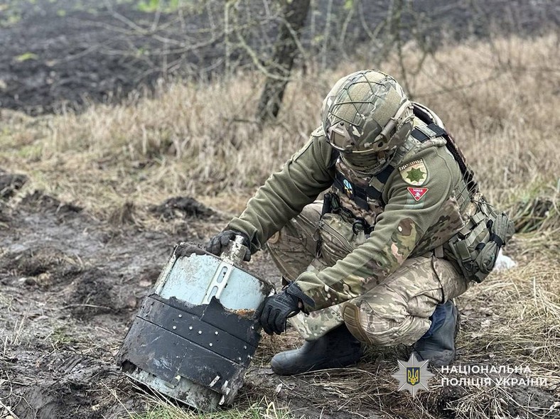 To co wyróżnia nowy dron to potężna głowica bojowa.