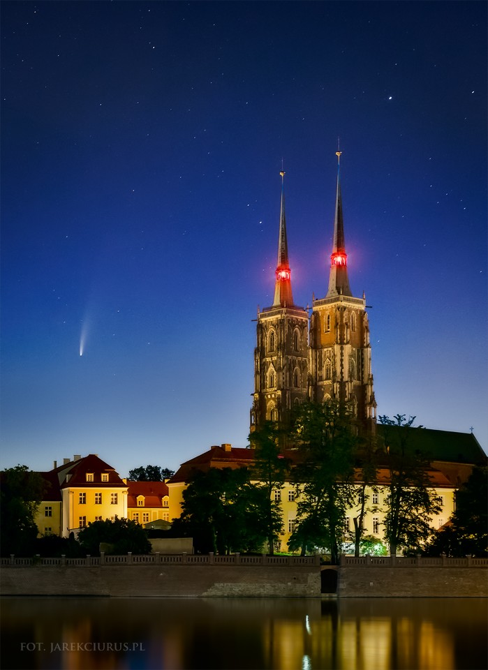 Kometa NEOWISE nad Polską