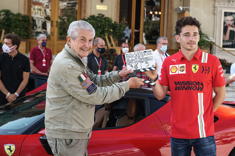 Charles Leclerc w Ferrari SF90 Stradale