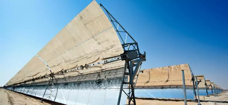 Największe elektrownia solarna na świecie - Shams w Abu Dhabi