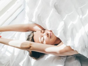 Ezért ne aludj SOHA a jobb oldaladon