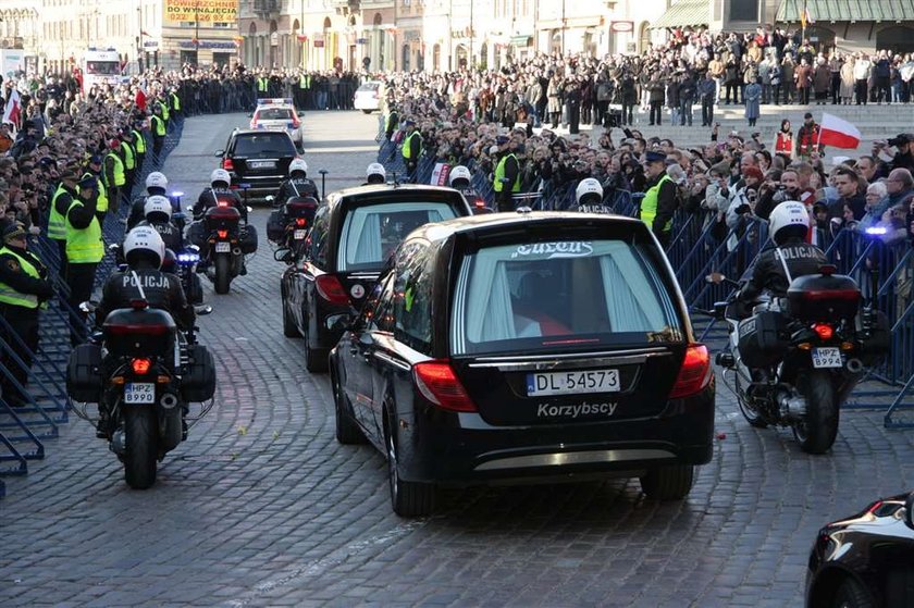 Para Prezydencka opuściła Warszawę. Jest już w Krakowie