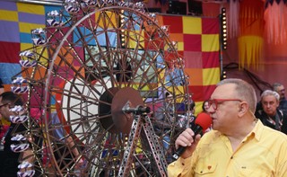 Rozpoczął się 25. Finał WOŚP - pieniądze zbierane są dla dzieci i seniorów