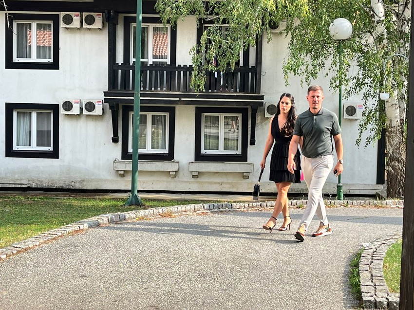 Punoletstvo ćerke Srećka Krečara