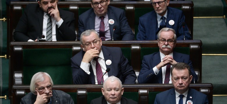PiS oskarża rząd Tuska o łamanie prawa. "Zamach stanu", "tortury"