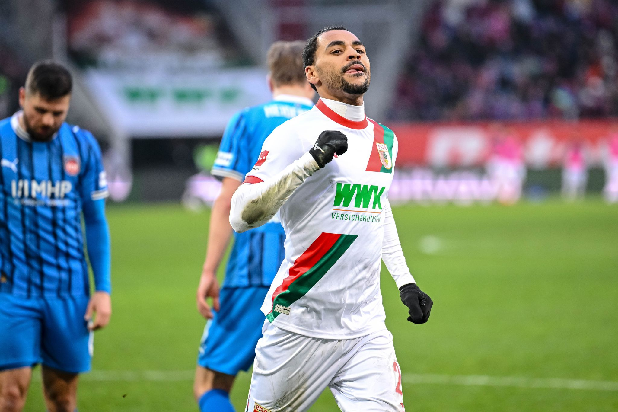 80. Minute entscheidet Abstiegskampf: Claude-Maurice trifft vom Elfmeterpunkt