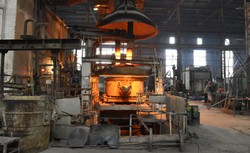 Władze Mariupola: Siły rosyjskie mogą przygotowywać kolejny szturm na Azowstal