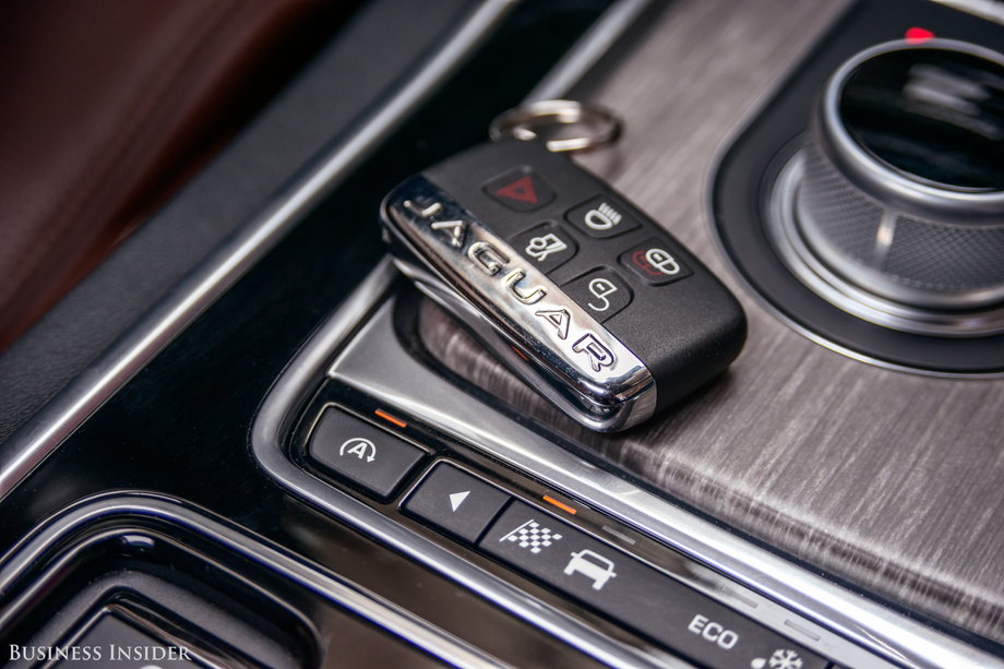 Here's the XF's Jaguar Land Rover Group key fob. Hidden inside the "Jaguar" lettering is an emergency key.