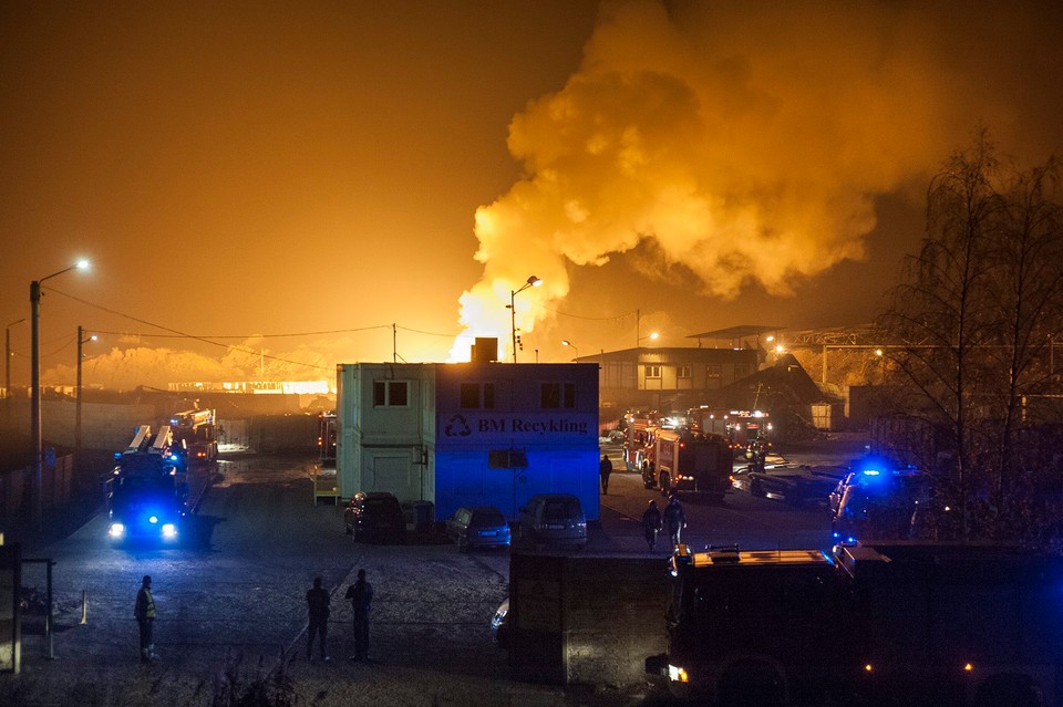 Pożar w zakładach przetwarzania odpadów w Siemianowicach Śląskich