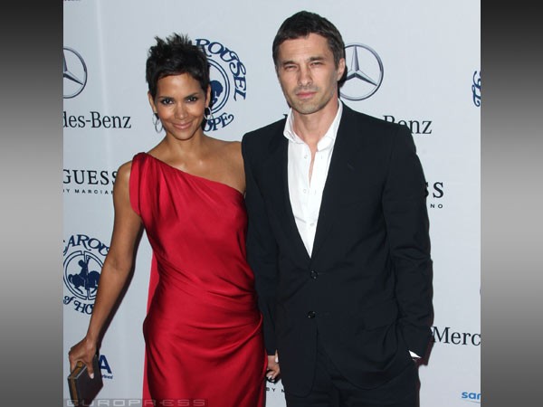 31915_olivier-martinez-halle-berry-g-d0002044Fdaebd0f1fd36