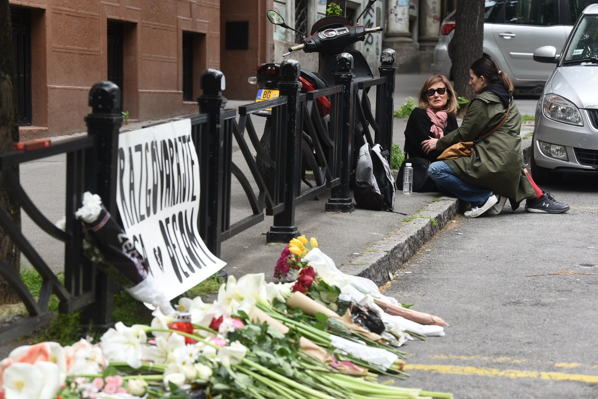 Majka devojčice slomljena je od bola