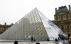 Francja. Wprowadzono najwyższy alert bezpieczeństwa. Luwr zamknięty